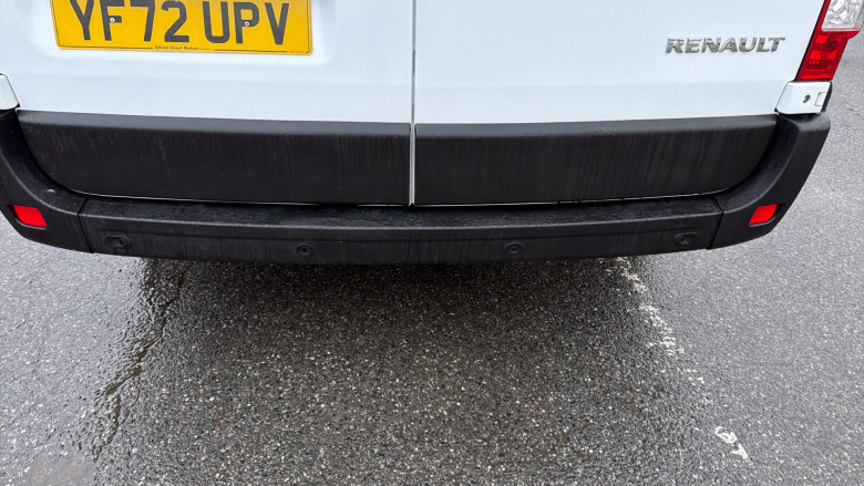 Renault Master Lwb Diesel Fwd LM35dCi 135 Business+ Medium Roof Van